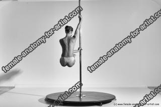 poledance reference 03 29